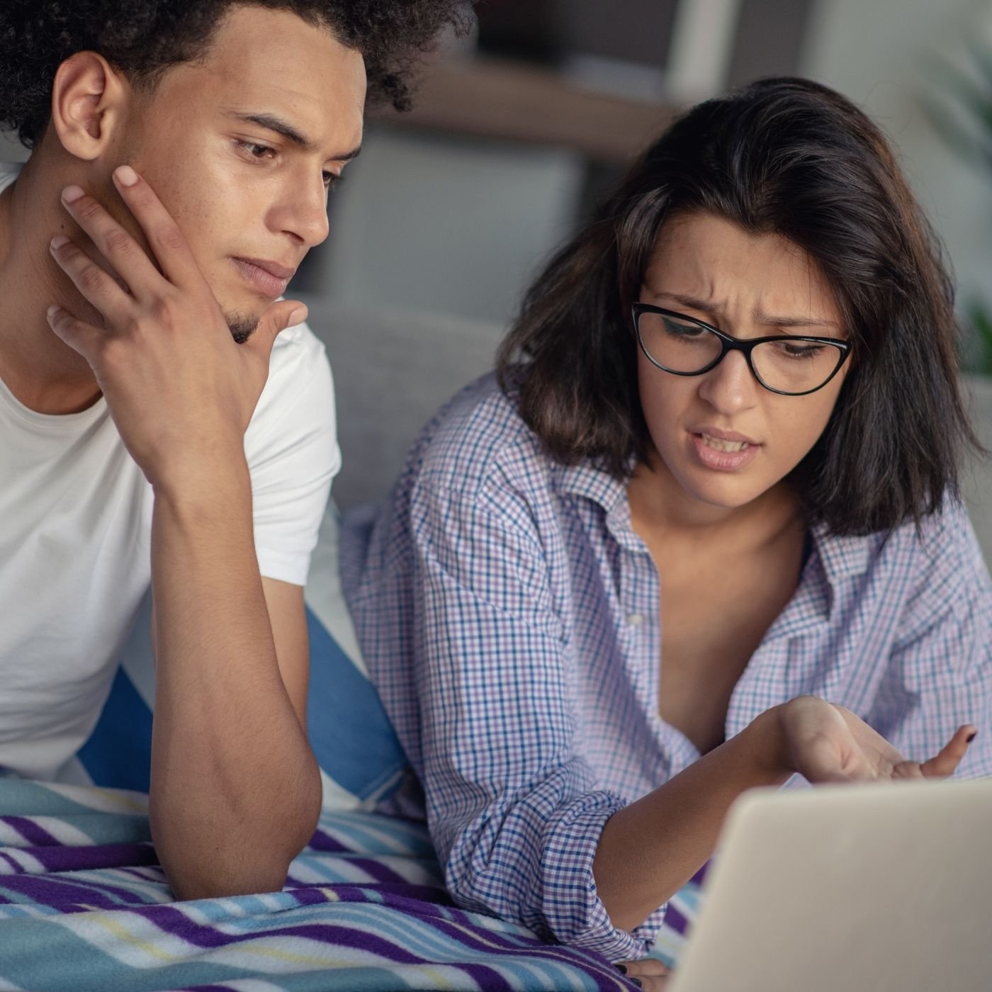 DC Fuse Size Calculator: Don't Burn Your Van